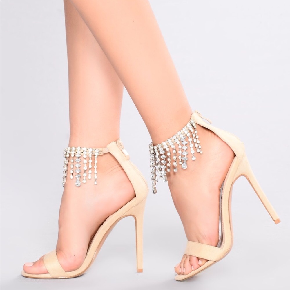 Elegant crystal heels (NWOT)